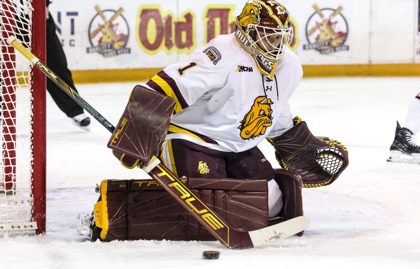 2026 Winter Olympics loom over UMD, WCHA’s 2025-26 season - Duluth News Tribune