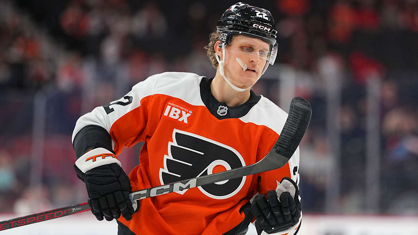 Boston Bruins v Philadelphia Flyers