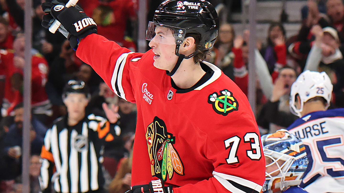 Edmonton Oilers v Chicago Blackhawks