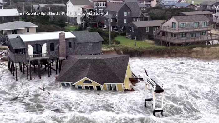 5 homes collapse into the surf of the Outer Banks as hurricanes rumble in Atlantic
