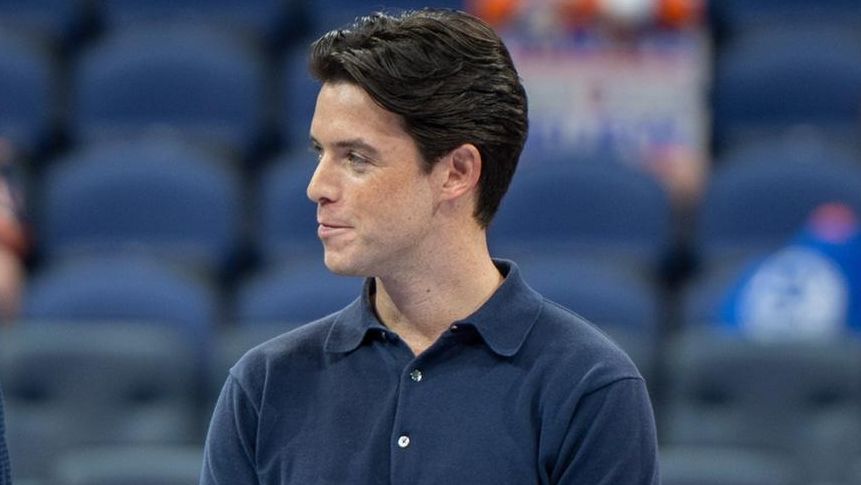 Thomas Hickey living out new dream as Islanders analyst on MSG Sportsnet