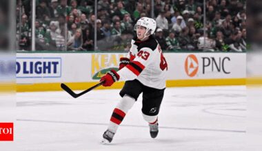 New Jersey Devils lock down defenseman Luke Hughes with 7-year, $63 million deal | NHL News