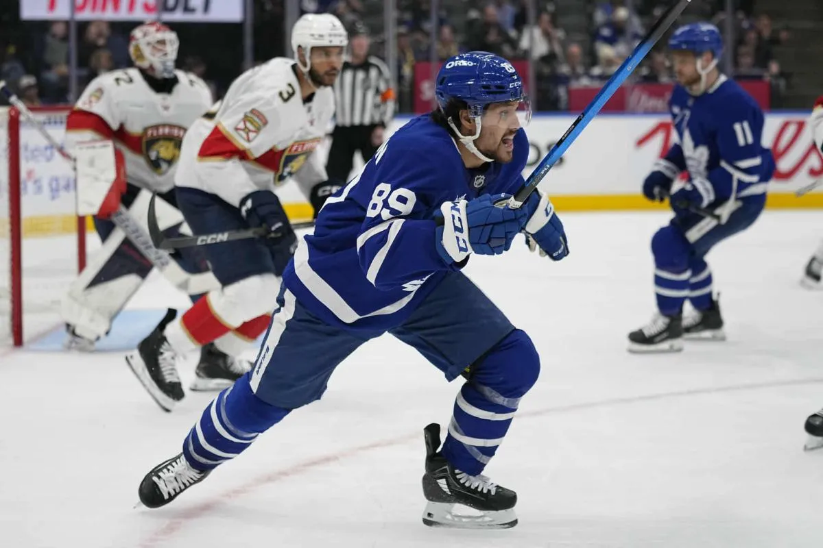 Maple Leafs Facing Big Decision as Nick Robertson Trade Feels Inevitable