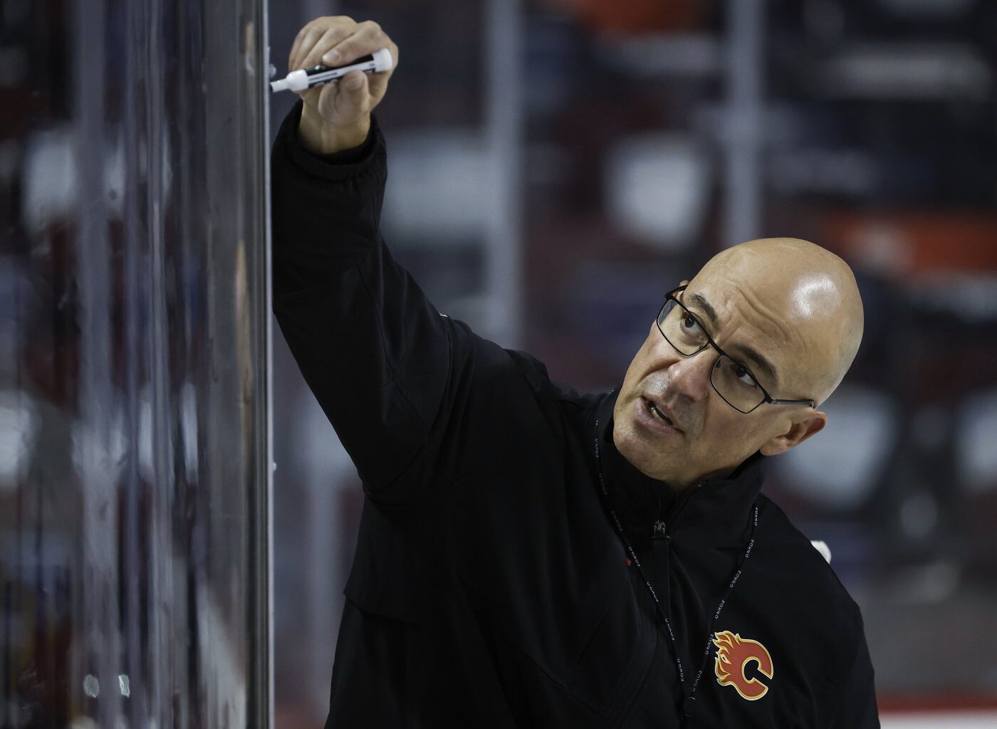 Calgary Flames extend head coach Ryan Huska for two seasons | NanaimoNewsNOW