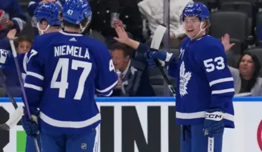 Craig Berube Makes Fun of Easton Cowan After Leafs Cottage Trip