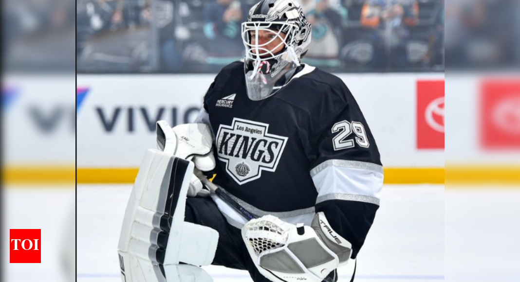NHL waivers: Tampa Bay Lightning claim goalie Pheonix Copley from the Los Angeles Kings | NHL News