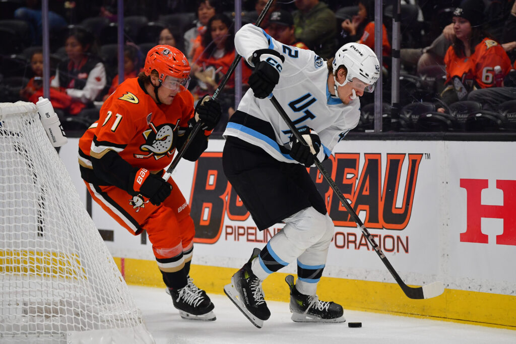 Tampa Bay Lightning Claim Curtis Douglas