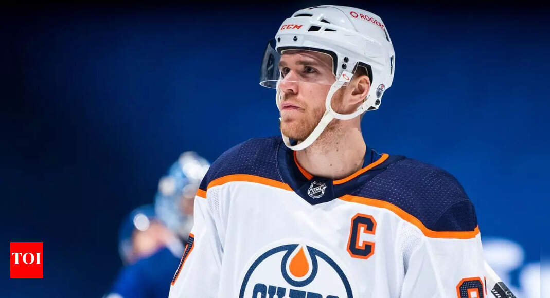 Oilers’ short-term Connor McDavid contract extension solves one issue, exposes others in pursuit of Stanley Cup redemption | NHL News