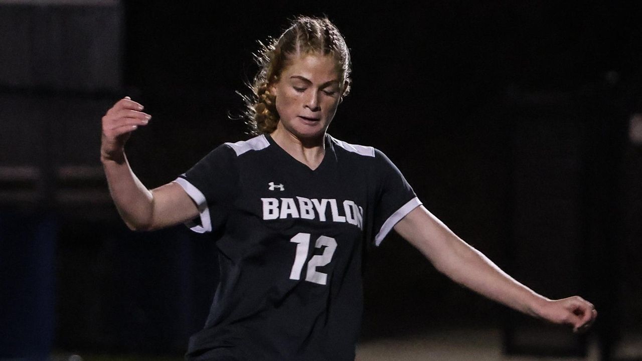 HS sports roundup: Soccer, field hockey and volleyball scores from across Long Island