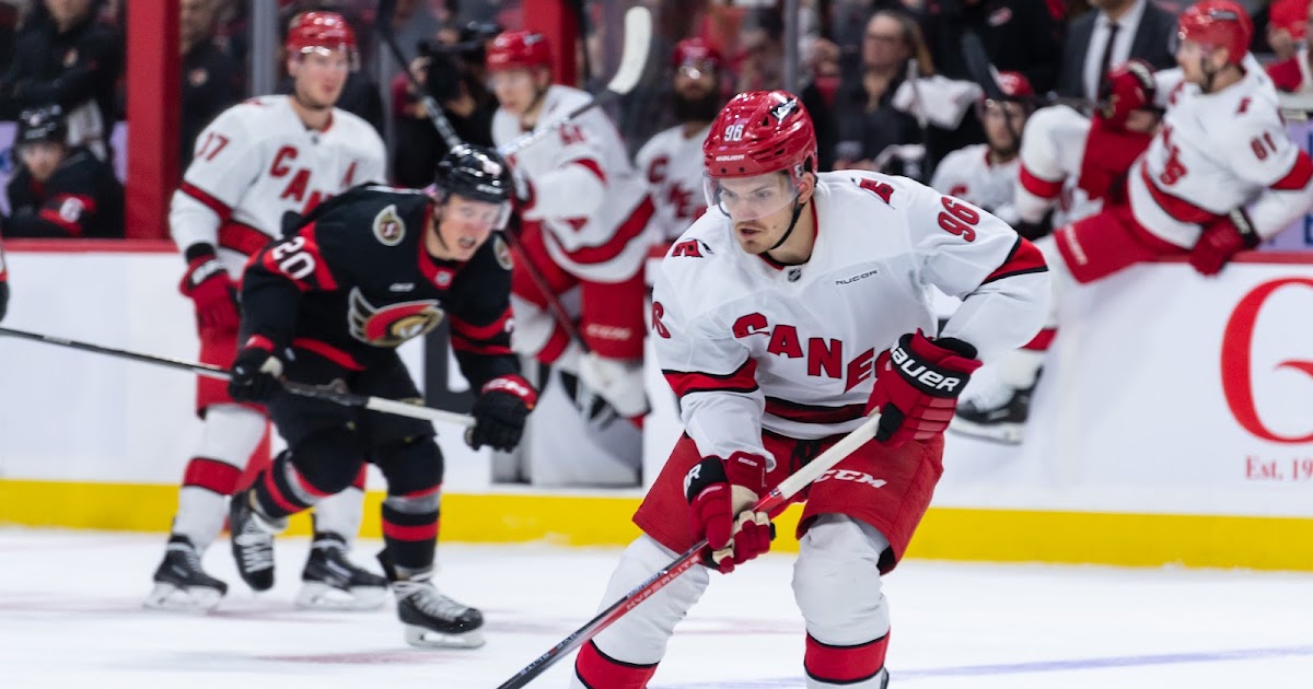 Report: Jack Roslovic In Contract Talks With 2 Teams