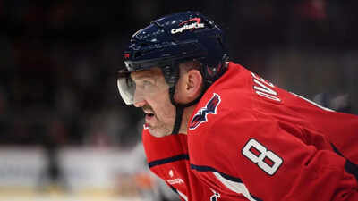 Is Alex Ovechkin playing tonight? Capitals fans eagerly await the legend’s 2025–26 NHL season opener vs Bruins