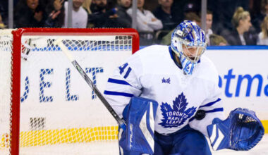 NHL Pick'Em: Stolarz Saves, Klapka Hits