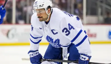 Auston Matthews sends a message specifically to Dylan Larkin ahead of Saturday night matchup