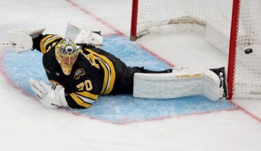 Bruins suffer first loss of season, 4-3, to Lightning