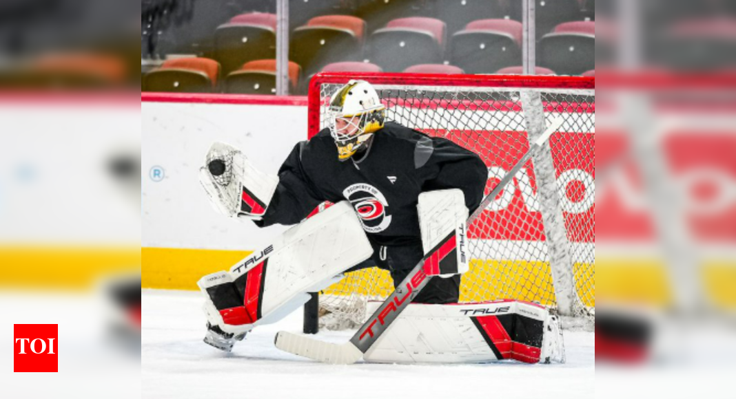 “I'm pretty pumped to be here!”: Brandon Bussi all set to make his NḤL debut with the Carolina Hurricanes against the Sharks | NHL News