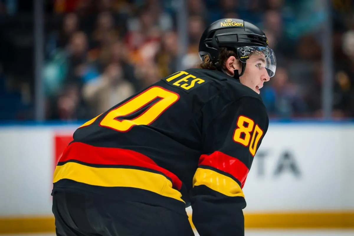 Braeden Cootes Officially Departs the Vancouver Canucks After They Decide He's Not Ready for the NHL