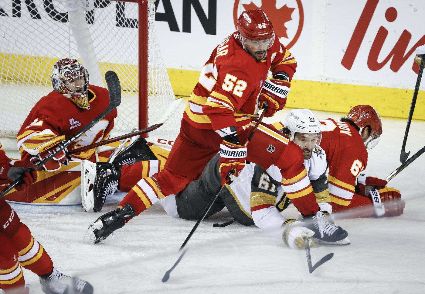 Calgary Flames starting strong, fading late early this NHL season