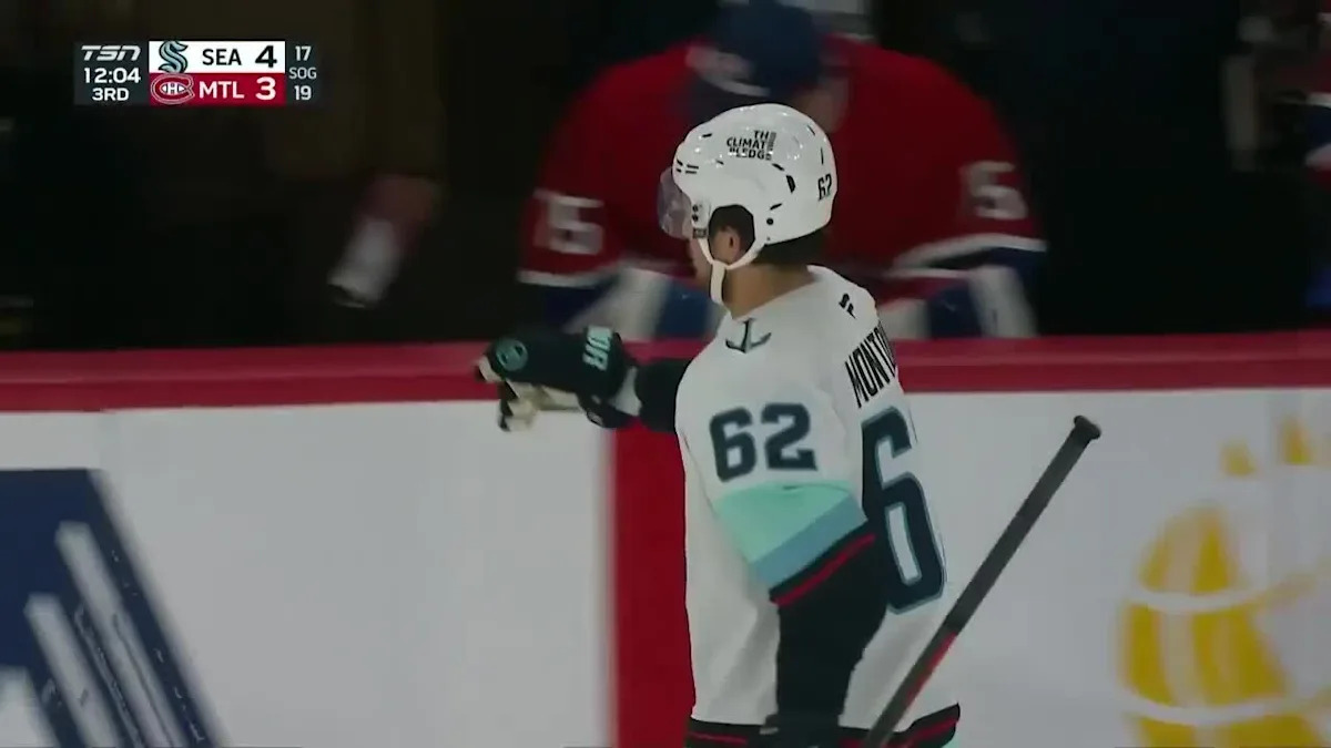 Alex Newhook with a Goal vs. Seattle Kraken