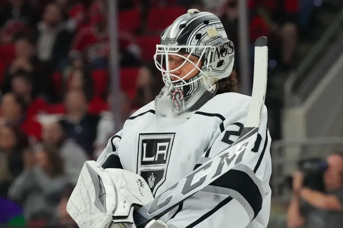 LA Kings Trade for Veteran Goalie From Eastern Conference Team
