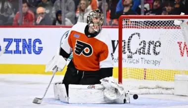 NHL Western Conference powerhouse reportedly signing goaltender Carter Hart