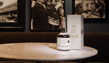 The Blackhawks Mark 100 Years With A Rare Whiskey And Experiences Auction