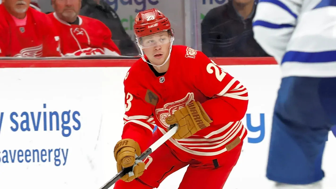 Red Wings deliver Lucas Raymond injury update that leaves fans concerned