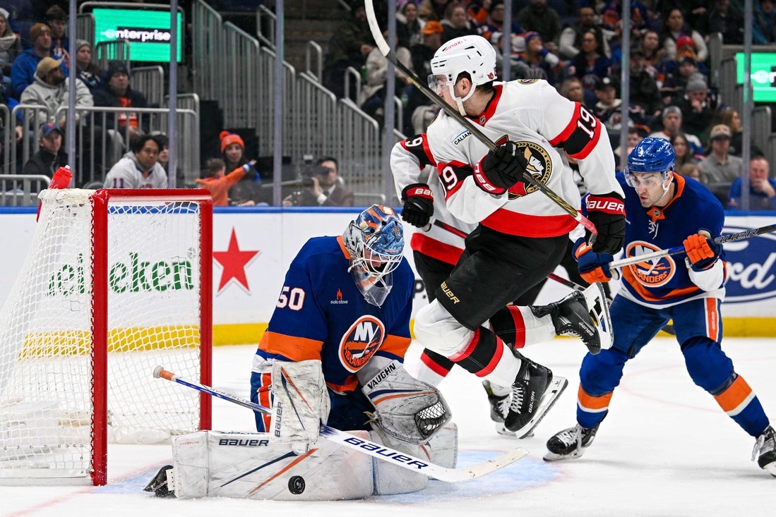 Islanders rally past Senators with late Anders Lee game-winner