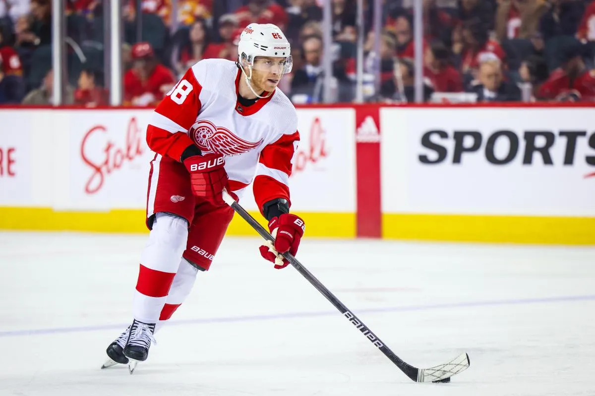 Unfortunate injury news plagues Red Wings' 1200 game NHL veteran before facing the Edmonton Oilers S