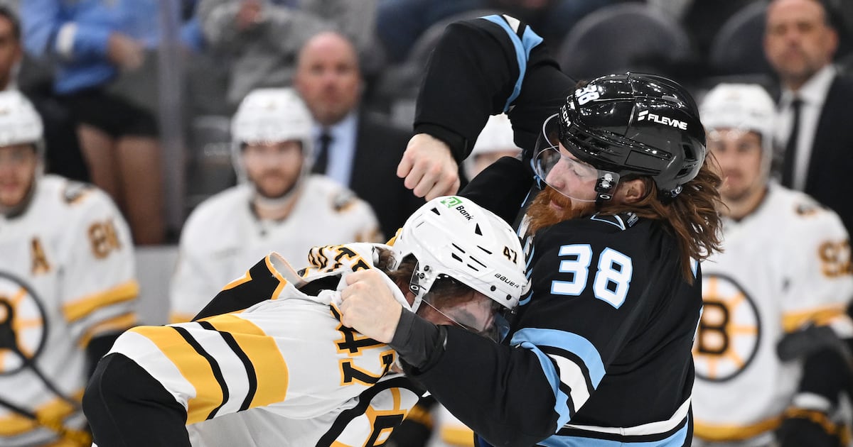 Utah Mammoth beat Boston Bruins 3-2 at Delta Center – Deseret News