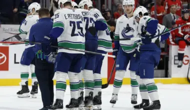 Canucks' Filip Chytil's Career at Risk After Receiving Late and Dangerous Hit From Tom