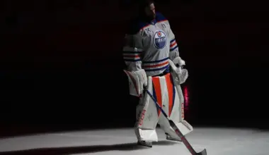 Elite young goalie prospect on trade block, connected to Oilers