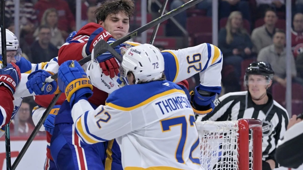 Blatant Missed Call in Canadiens-Sabres Game Has Everyone Talking This Morning