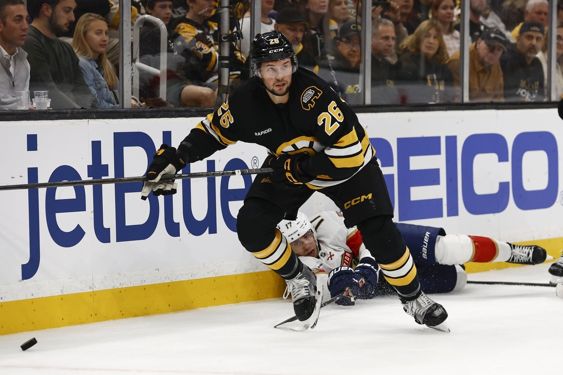 Bruins in search of finishing kick during matchup with Ducks