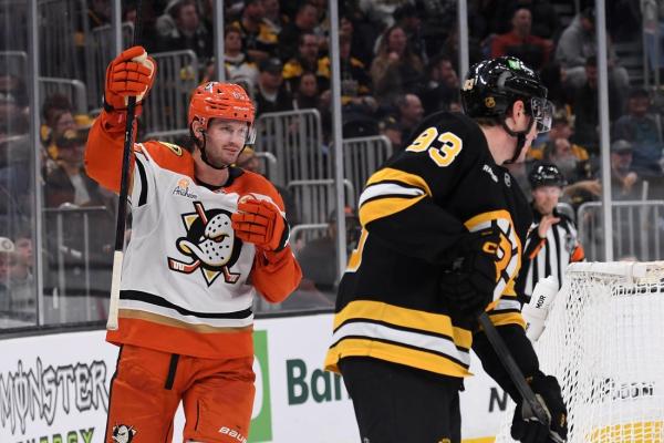 Mikael Granlund (5 points), Ducks prolong Bruins’ skid