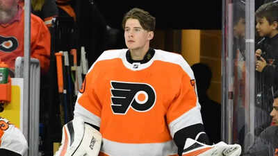 Carter Hart turns Vegas gamble into gold with expected multi-year contract from the Golden Knights