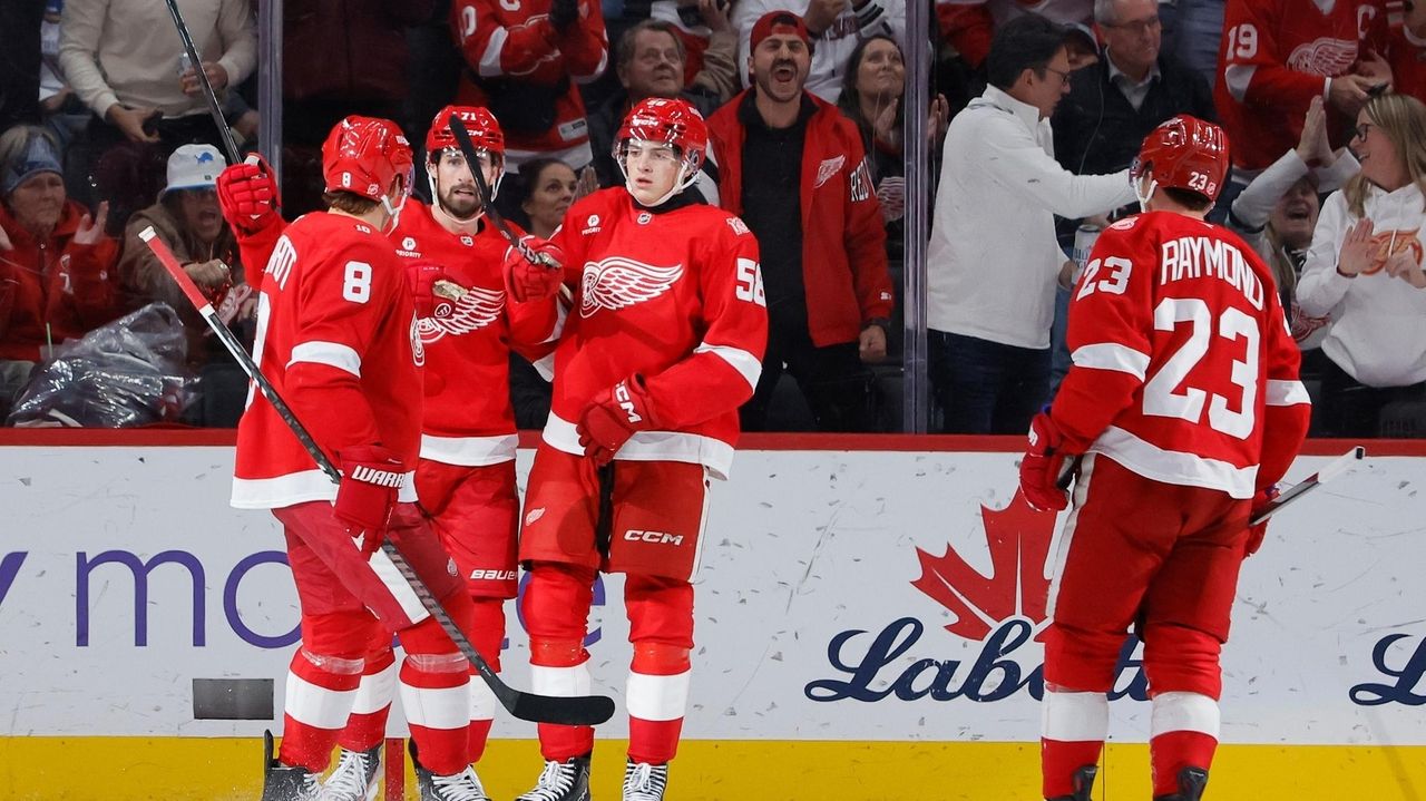 Edvinsson scores two goals as Red Wings erase four-goal deficit, beat Blues 6-4