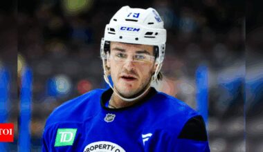 Toronto Maple Leafs line changes: Sammy Blais Set for Season Debut vs. Calgary Flames | NHL News