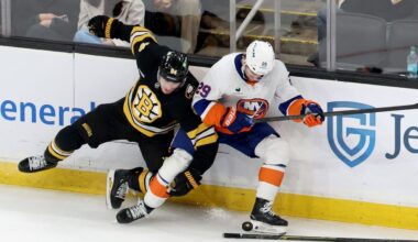 Islanders blow another two-goal lead, fall to Bruins