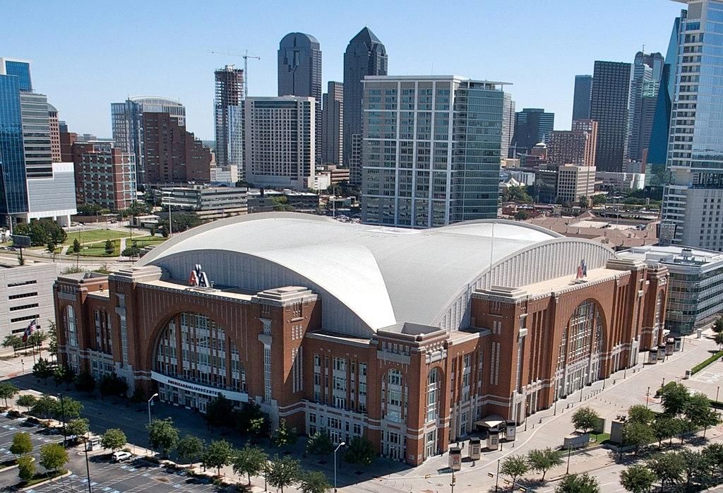 Dallas NBA, NHL Teams Battle Over Shared Arena As Each Franchise Seeks A New Home