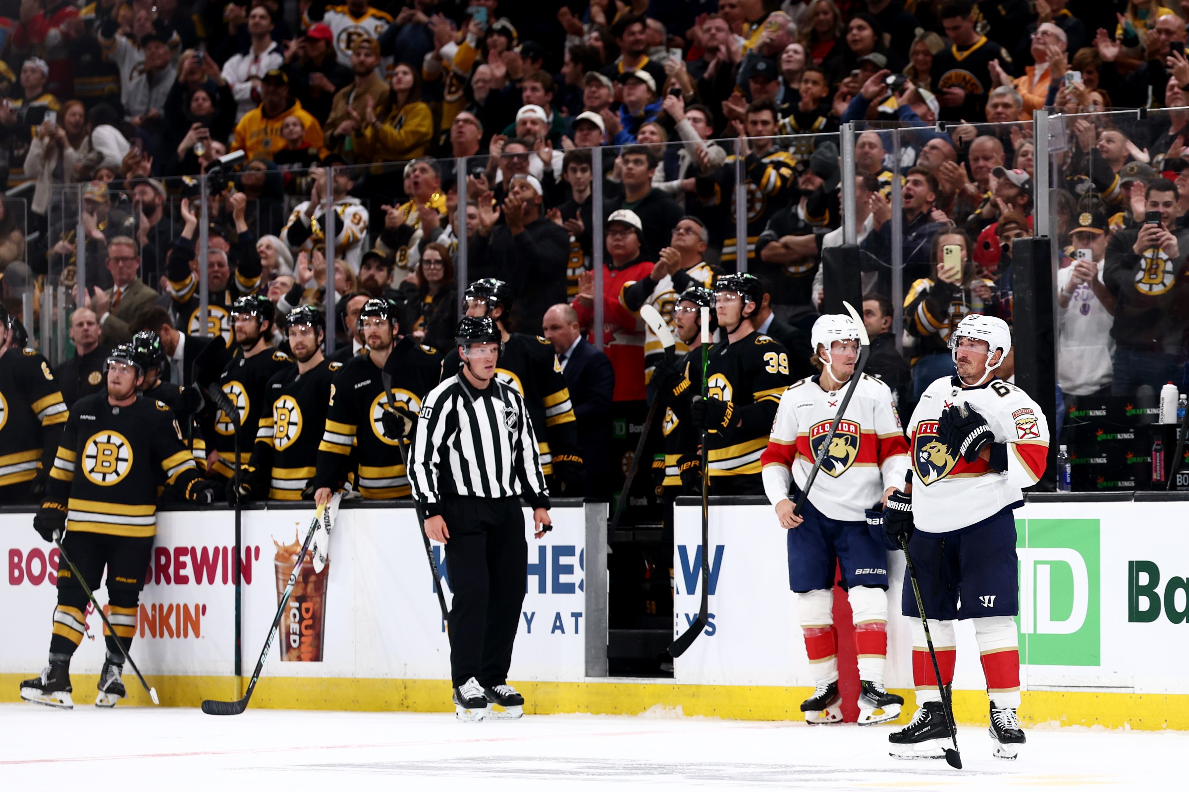 Recap: Wacky bounce sinks B’s as Panthers win, 4-3