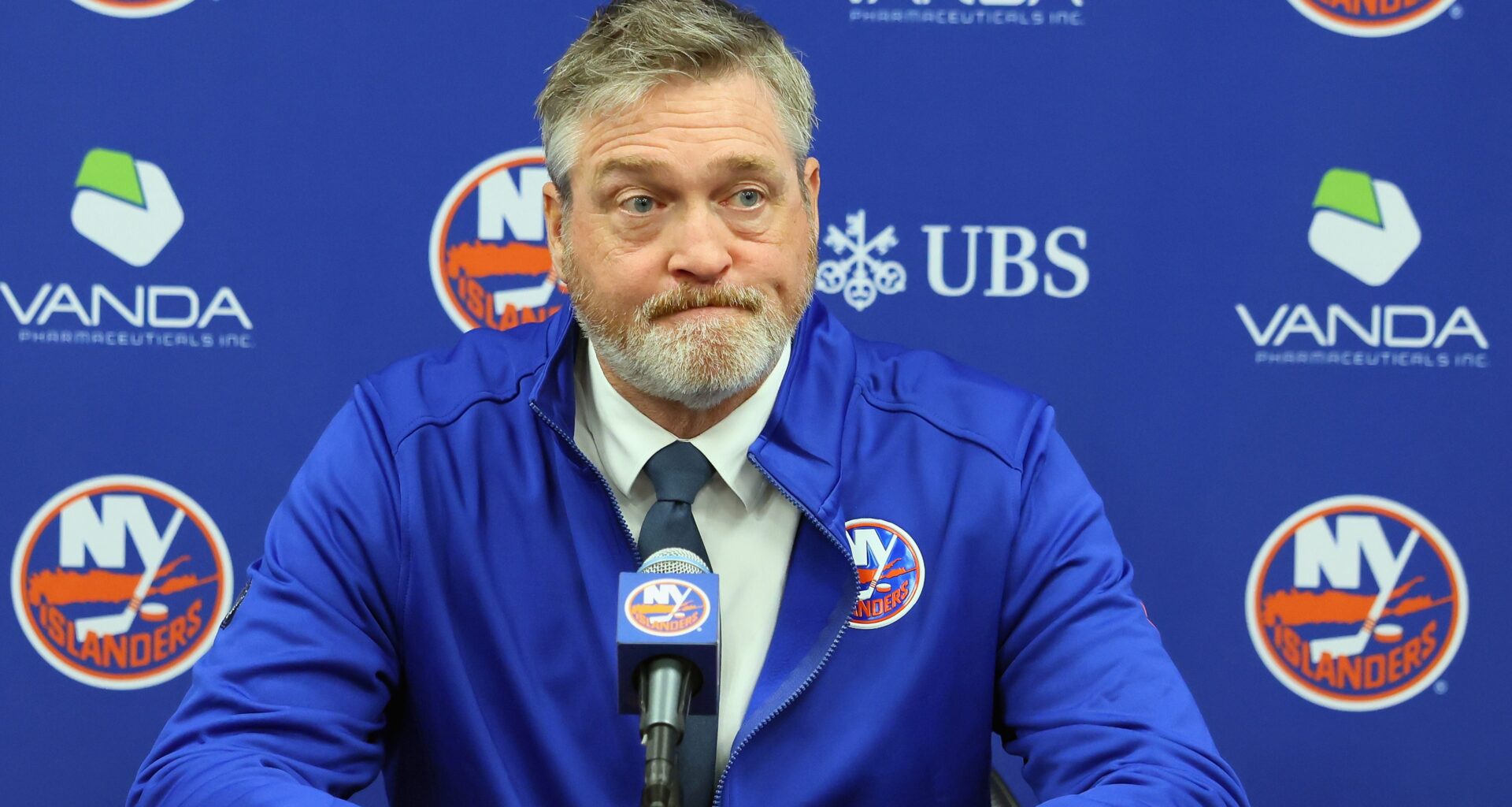 New York Islanders Fans Back Coach's Decision to Bench Star