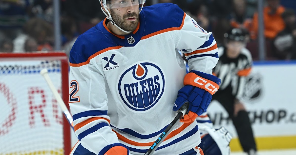 Evan Bouchard Roasted For Oilers' OT Loss; Media & Even Ex-NHLers Want Him Benched