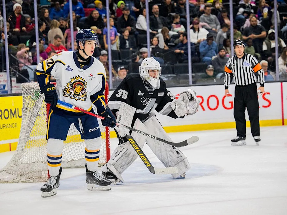  Matvei Gridin is pictured with the Shawinigan Cataractes of the QMJHL.