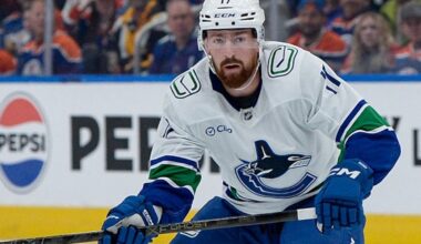 Philp's first NHL goal helps Oilers to 3-1 victory over Vancouver Canucks