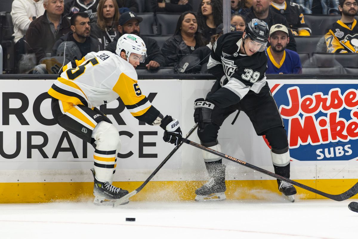 Left wing Jeff Malott #39 of the Los Angeles Kings passes the puck during an NHL game against the Pittsburgh Penguins at the Crypto.com Arena on October 16, 2025 in Los Angeles, California. Left wing Jeff Malott #39 of the Los Angeles Kings passes the puck during an NHL game against the Pittsburgh Penguins at the Crypto.com Arena on October 16, 2025 in Los Angeles, California.