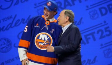 Matthew Schaefer, top pick in '25 draft, set for debut as Isles visit Pens