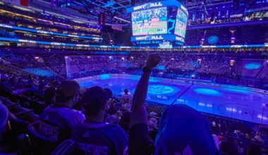 Following Maple Leafs’ loss, fans stick around to watch Jays game at Scotiabank Arena