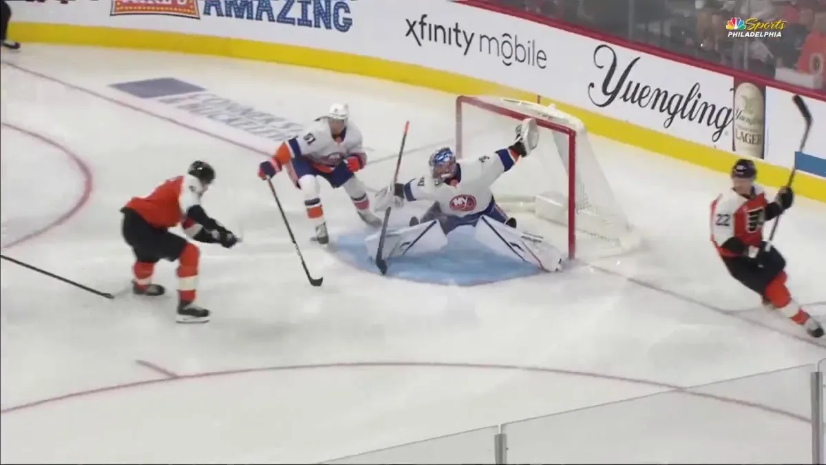 Christian Dvorak sets up Travis Sanheim for Flyers’ shorthanded goal – NBC Sports Philadelphia