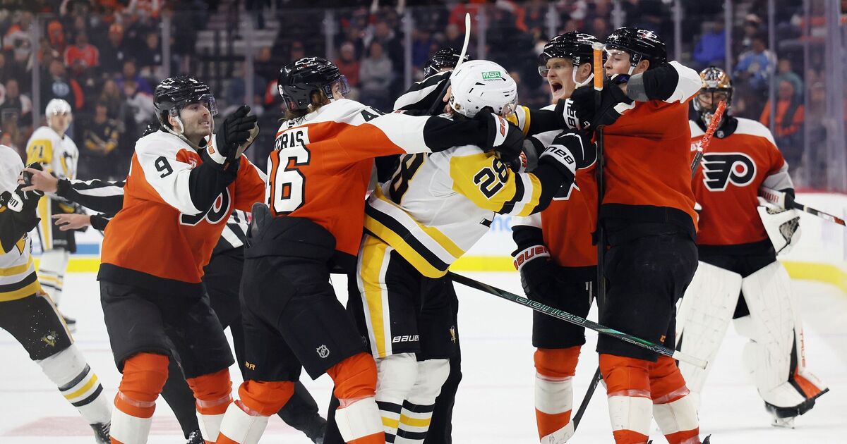 NHL fight chaos as Flyers star flouts unwritten rule against Penguins - Ice Hockey - Sports