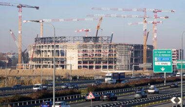 Construction delays could see NHL players competing on untested ice at Olympics